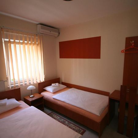 Vila Delux Negotin Phòng bức ảnh