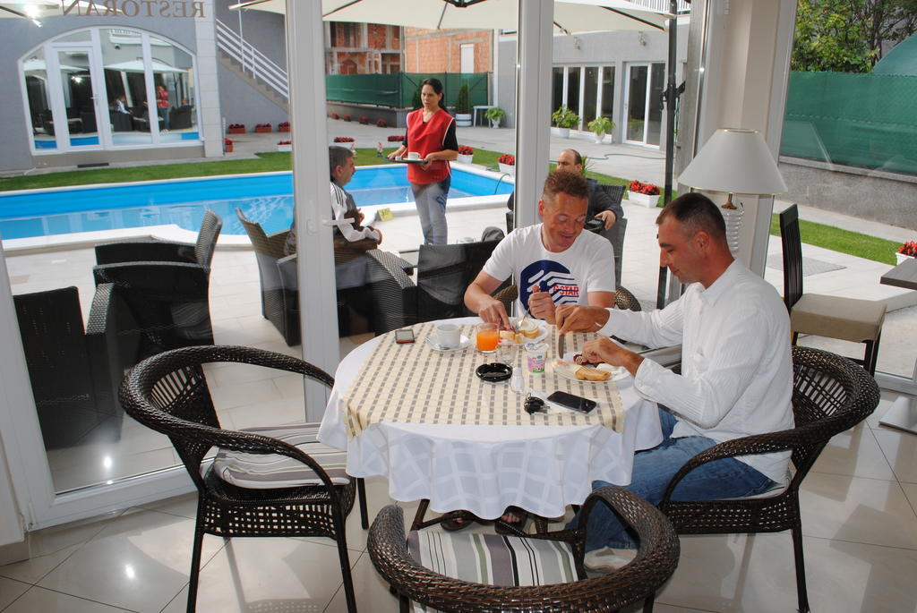 Vila Delux Negotin Ngoại thất bức ảnh
